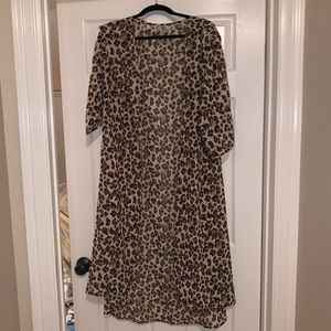 Leopard calf length kimono